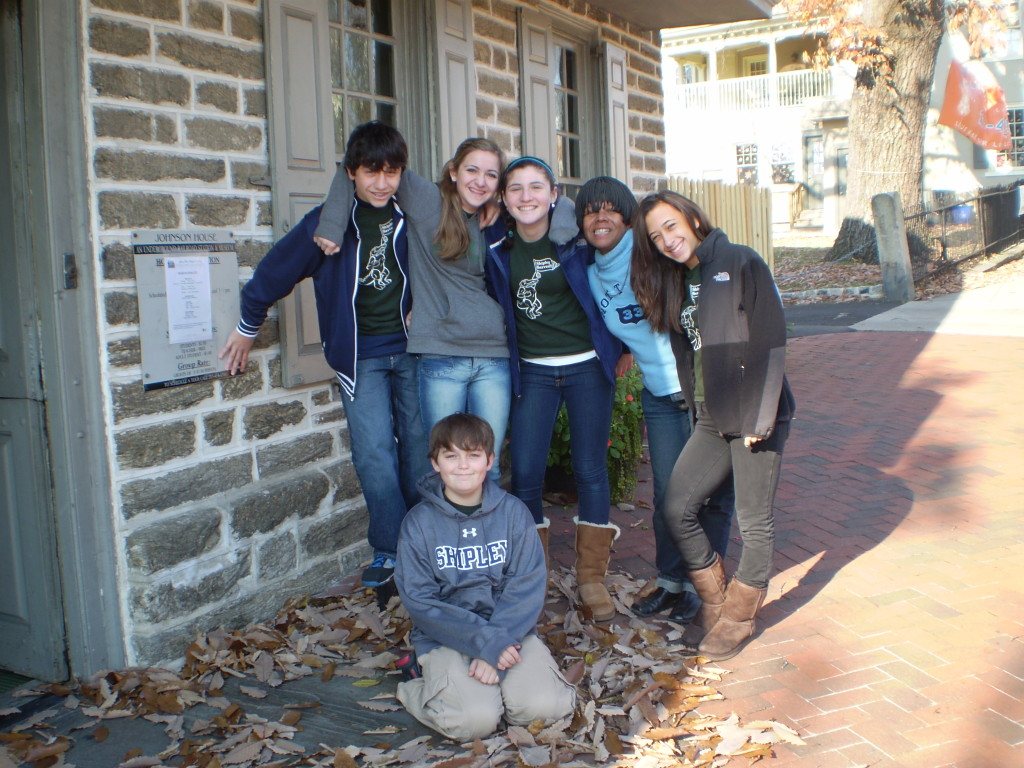 Students visiting Johnson House Historic Site